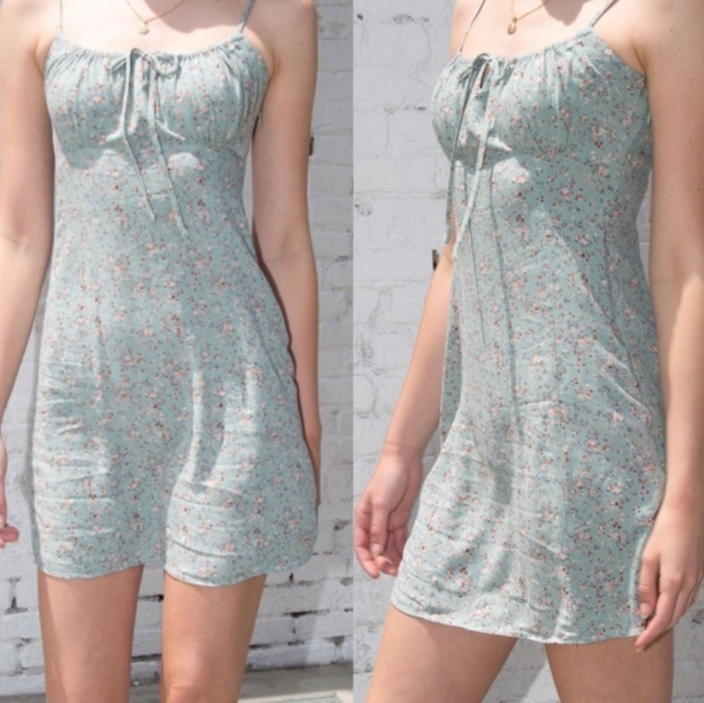 Brandy Melville Dress